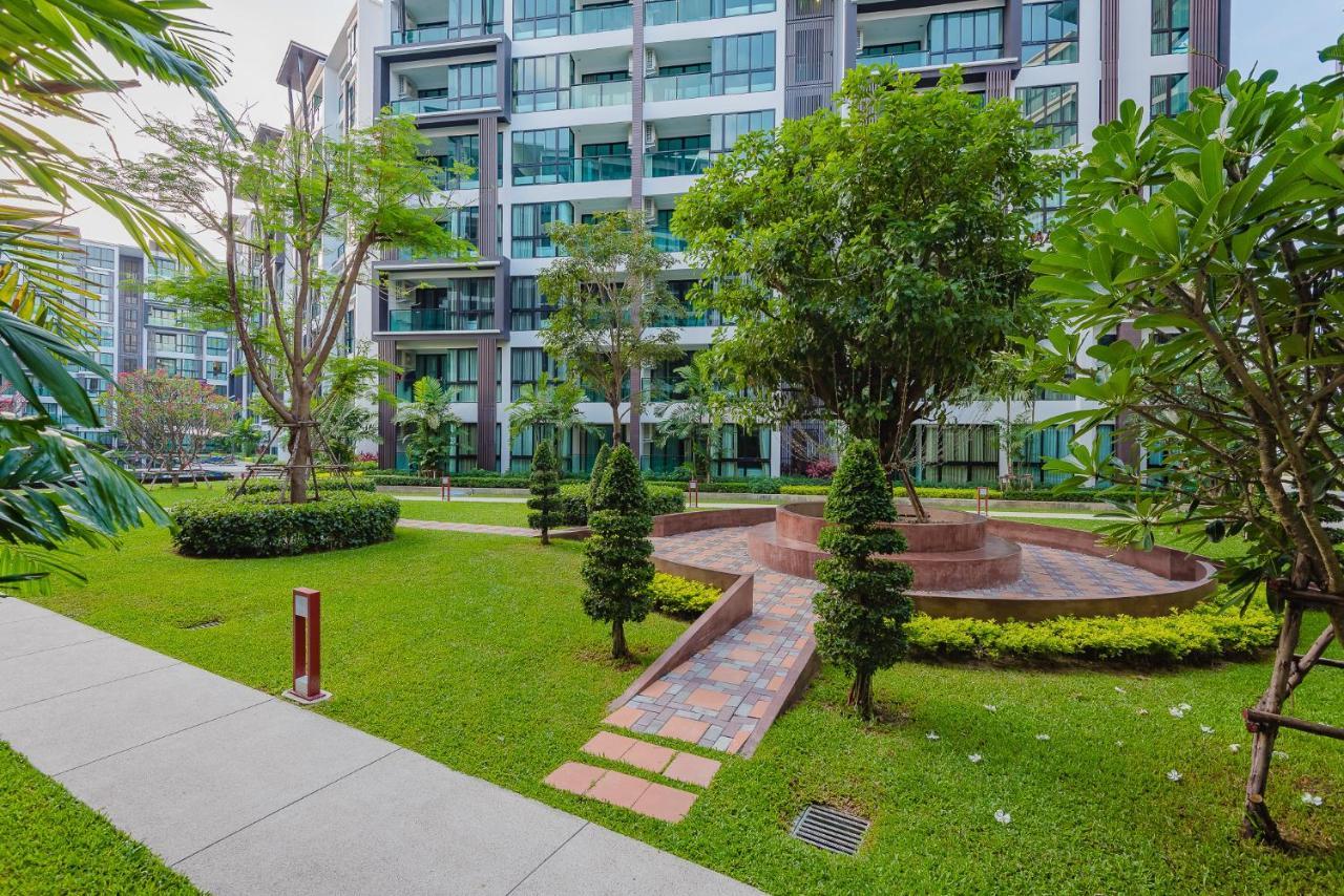 Wyndham Royal Lee Phuket Hotell Nai Yang Beach Exteriör bild