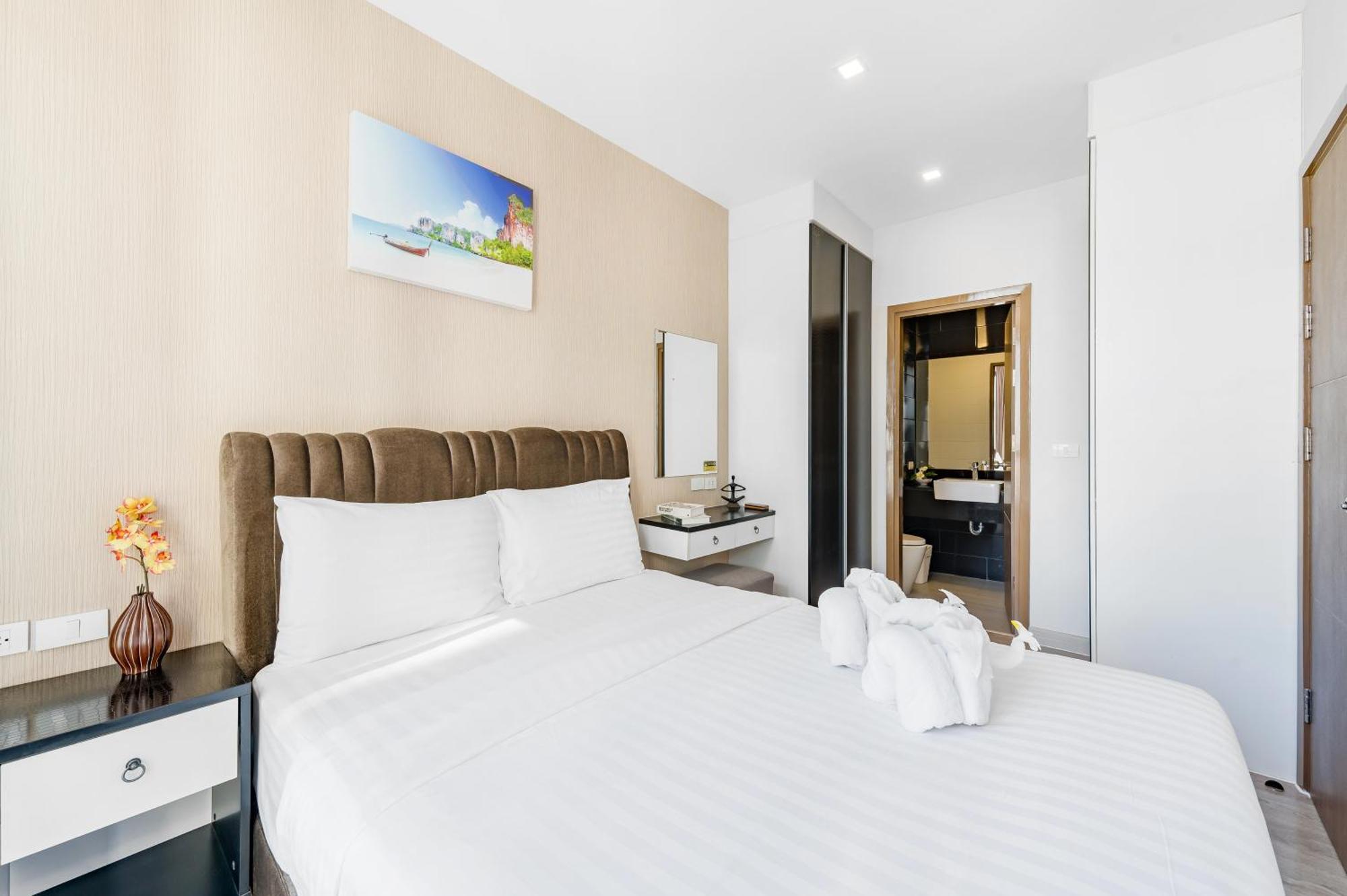 Wyndham Royal Lee Phuket Hotell Nai Yang Beach Exteriör bild