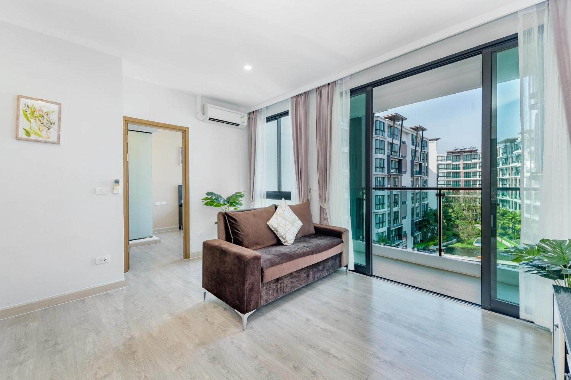 Wyndham Royal Lee Phuket Hotell Nai Yang Beach Exteriör bild