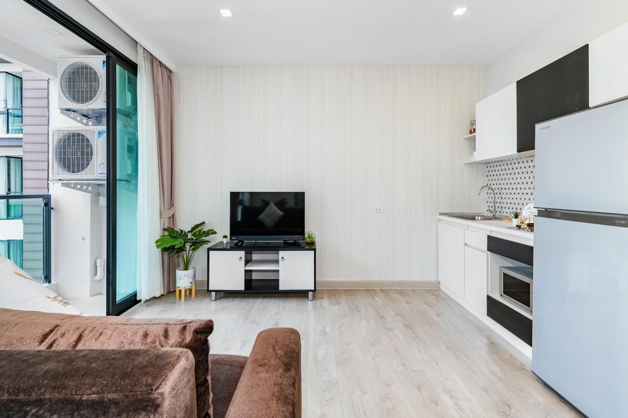 Wyndham Royal Lee Phuket Hotell Nai Yang Beach Exteriör bild