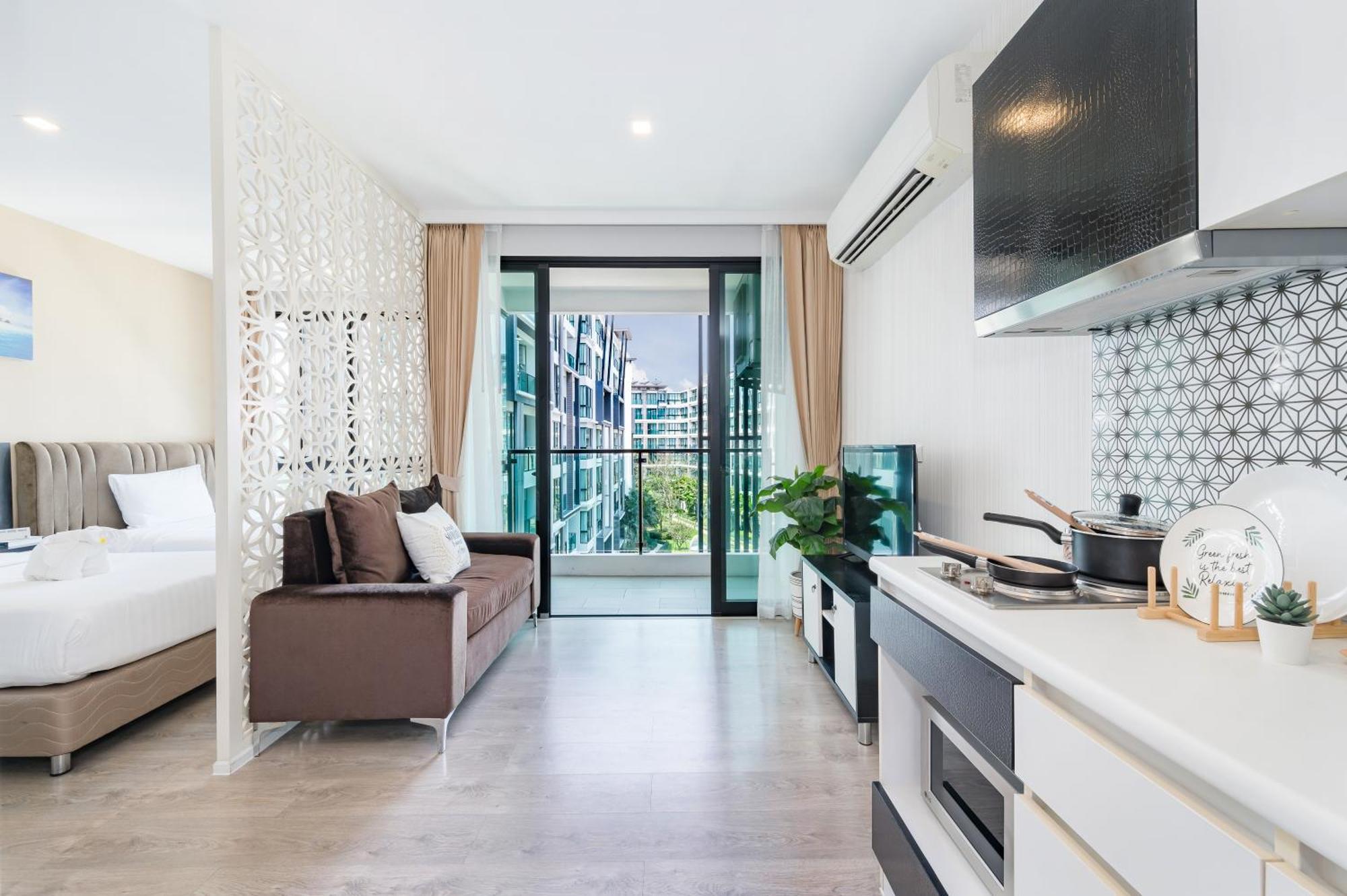 Wyndham Royal Lee Phuket Hotell Nai Yang Beach Exteriör bild