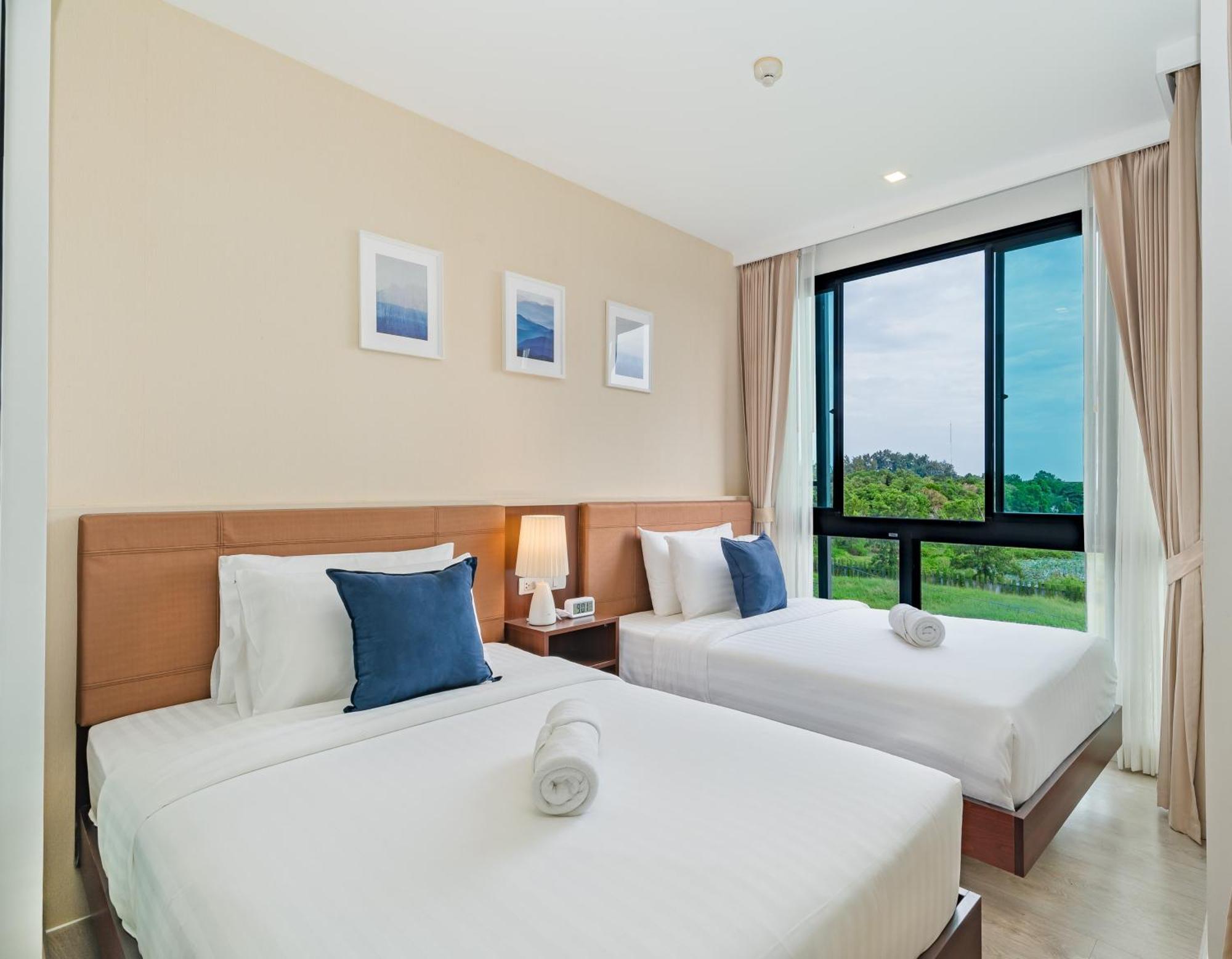 Wyndham Royal Lee Phuket Hotell Nai Yang Beach Exteriör bild